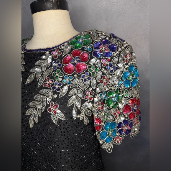 ✨ Vintage 1980s Stenay Black Silk Beaded Dress – Made in India ✨ - Picture 5 of 13